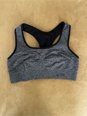 Seamless Grey Racerback Sports Bra - Comfortable Support